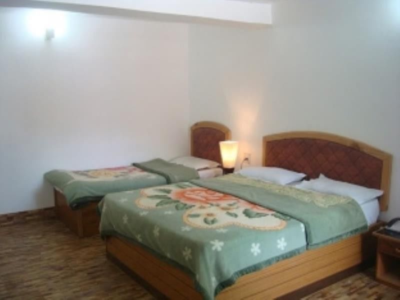 Hotel New Bharat Bhimtal Luaran gambar
