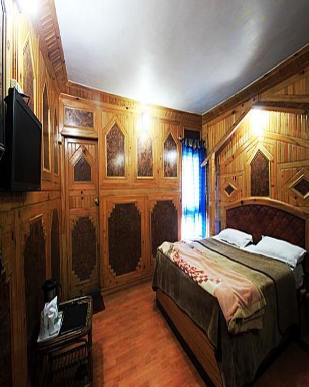 Hotel New Bharat Bhimtal Luaran gambar