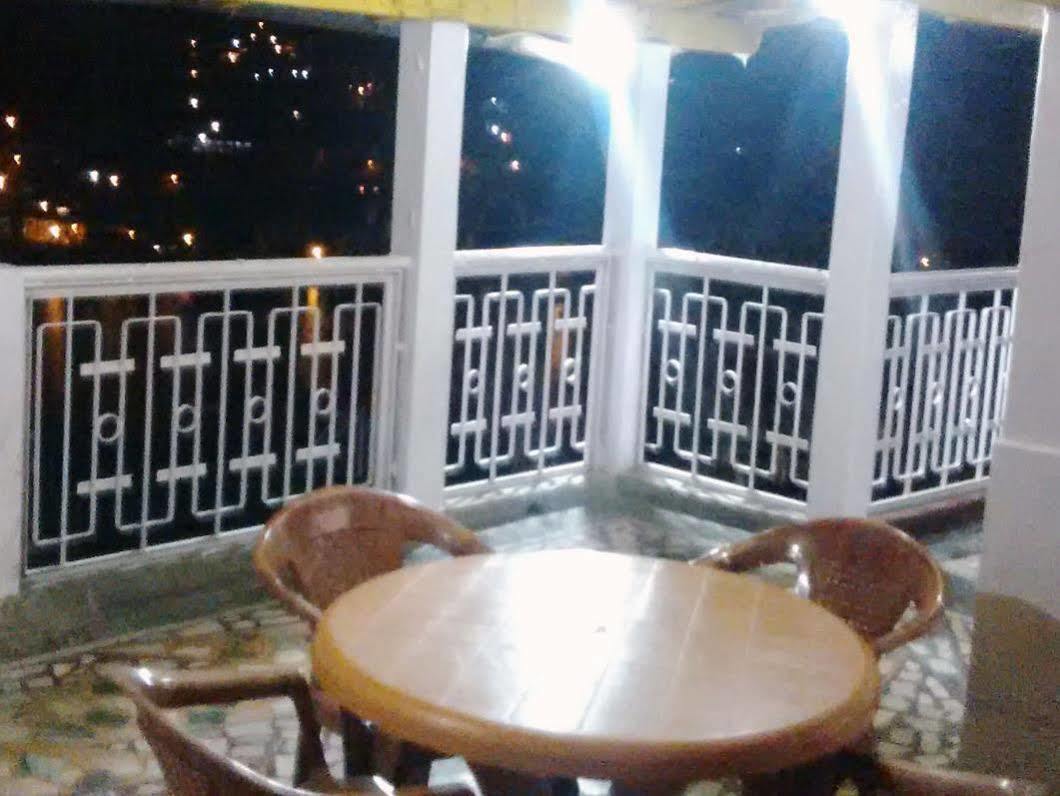 Hotel New Bharat Bhimtal Luaran gambar